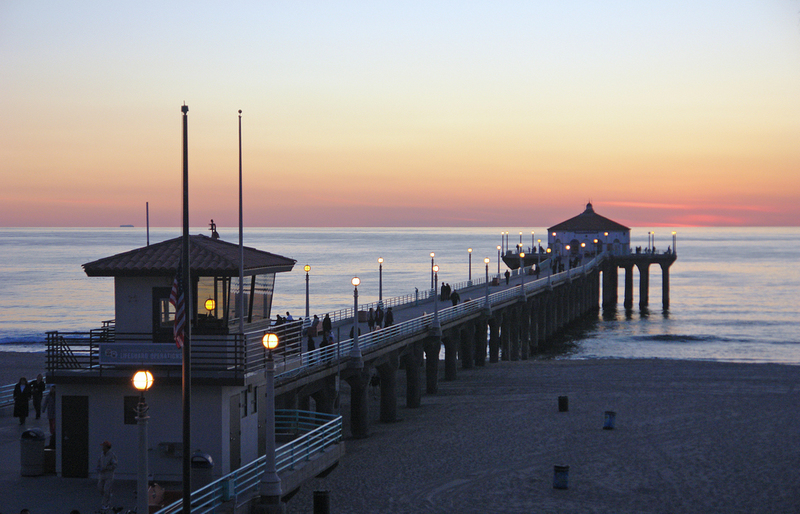 Manhattan Beach Pier at sunset